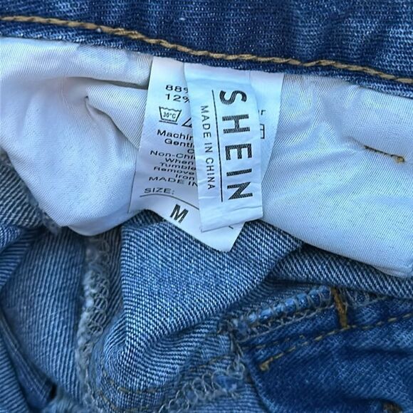 Shein Distressed Women's Denim Mini Skirt Size Medium Casual Fashion - Picture 3 of 4